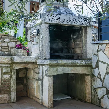 Laura Near Pula For 8 People - Pet Friendly With Children Playground * Krnica